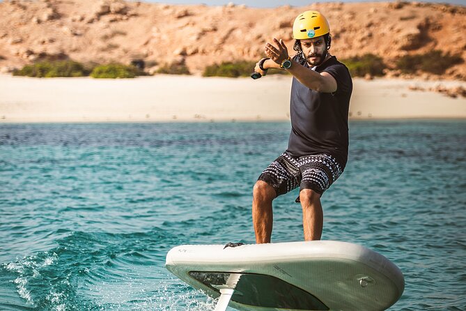 1 Hour E-foil Experience in Muscat - Learning to ride with step-by-step instruction