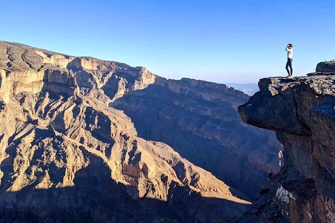 2-Days 1 Night Private Jebel Shams Tour - Overnight at Jebel Shams, Oman’s Grand Canyon