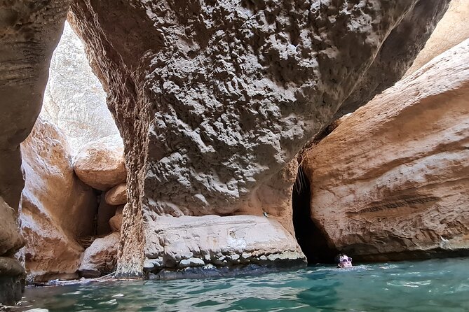 2-Days 1 Night Private Ras Al Hadd Tour - Ras Al Hadd and the night turtle visit