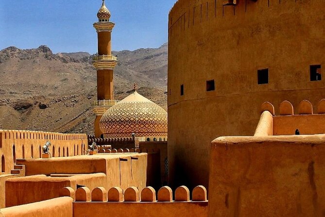 2 days and 1 night Private tour to Jebel Shams/Nizwa - Muscat - Nizwa Souq and Fort: Oman’s best history lesson in one hour
