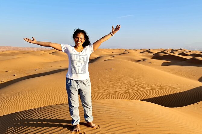 2 Days and 1 Night Private Wahiba Sands Desert Tour - Meeting a Bedouin Family in the Morning