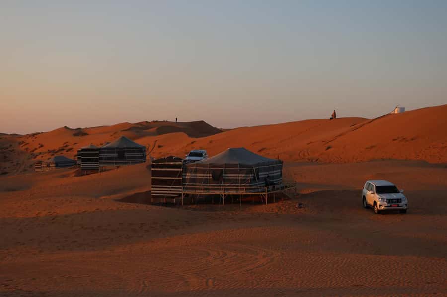 2 Days and 1 Night Private Wahiba Sands Desert with Wadi - Camel rides and the question of optional activities