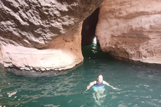 2 Days Private Wadi Shab Tour in Desert Safari - What the private format changes
