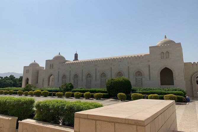 4-Hour Muscat City Tour Afternoon Till Evening - Al Jalali Fort and the end near Muscat’s old harbor