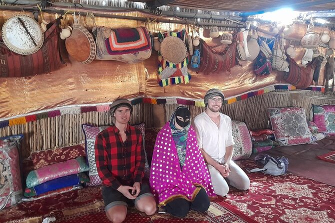 5 Days - 4 Nights Private Roundtrip Tours - Fatimah Tours - Day 2: Sur’s boats, Wadi Bani Khalid, and a night in the sand