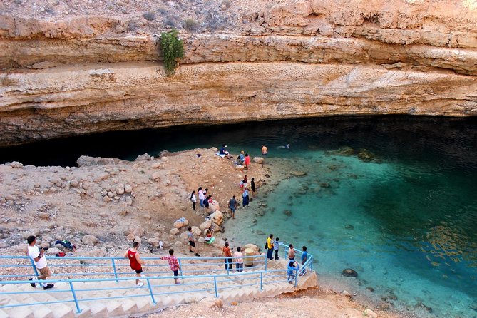 5 Days Package TOUR DINA - Day 1: Bimmah Sinkhole and the long walk at Wadi Shab