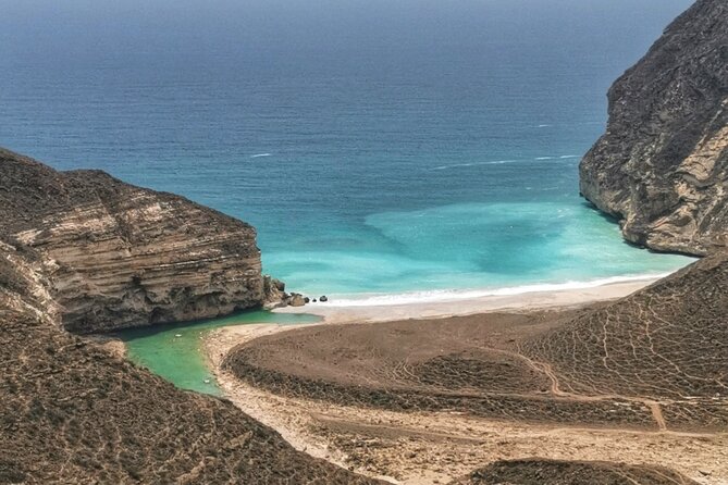 8 Hours of Salalah Best: East & West Private Tour - Ayn Sahalnoot offers a quieter water stop