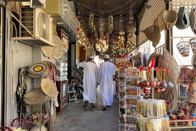 AMOUAGE: Full Day Private Tour to Nizwa and Jebel Akhdar - What the Guides Add to the Day