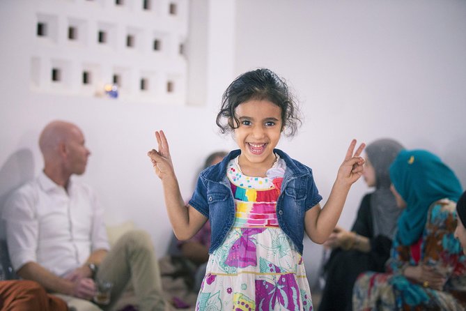 Authentic Omani Home Dining - Stories, jokes, and everyday customs