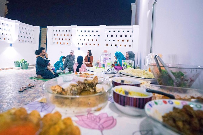 Authentic Omani Home Dining - Timing, comfort, and practical planning