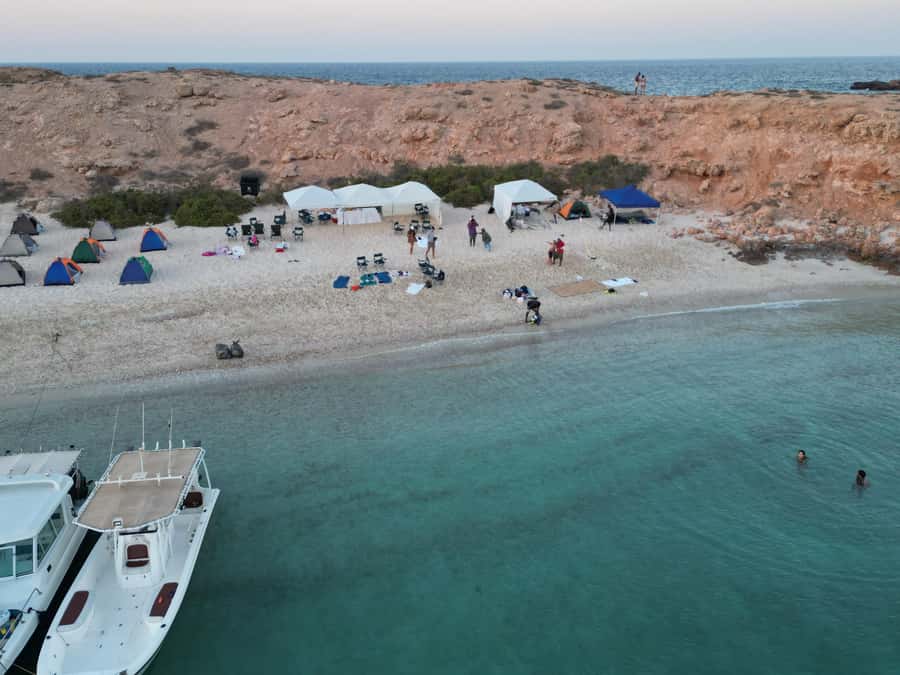 Camping to the Daymaniyat Islands with an overnight stay - Beach time, short walks, and optional activities
