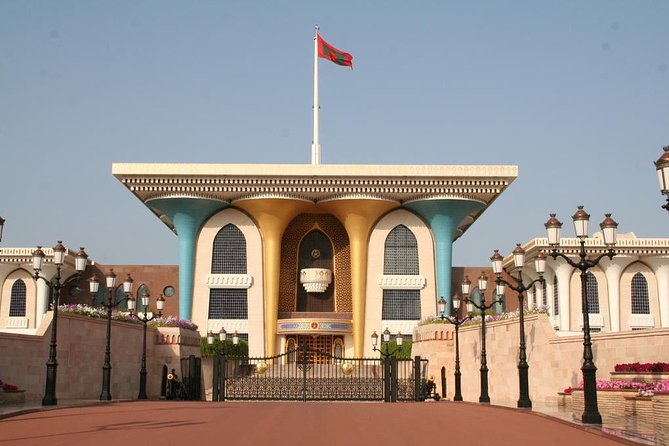 Cruise-Tour Excursion Muscat city tour half day - Bargaining and browsing at Mutrah Souq