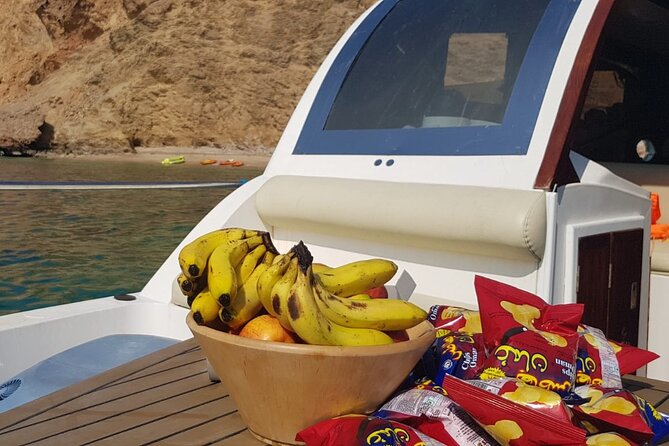 Daymaniyat Islands Snorkeling 2 different snorkeling sites and Lunch included - Is $100 a fair price?