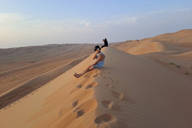Desert Guided Overnight Camp Tour - Wahiba Sands: Dunes, Sunset, and a Comfortable Camp