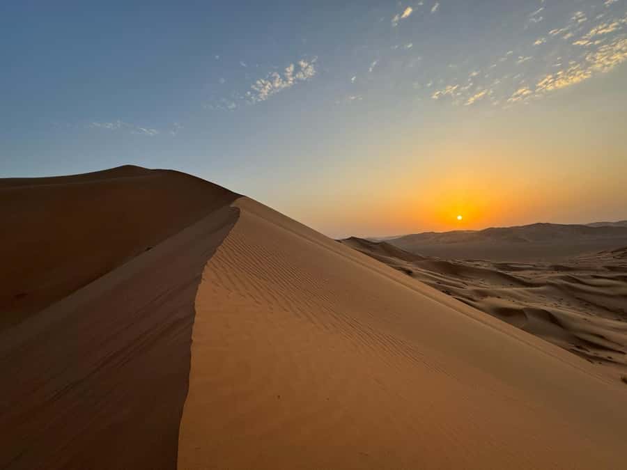 Desert Safari, Sunset & Sand Bashing (Rub Al Khali Desert) - A short Thumrait stop before the Empty Quarter