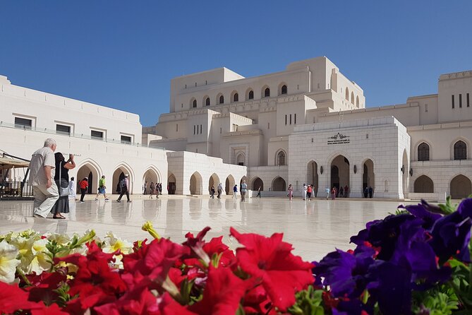 Discover Muscat - Beach time, Omani bread, and a pause between sights