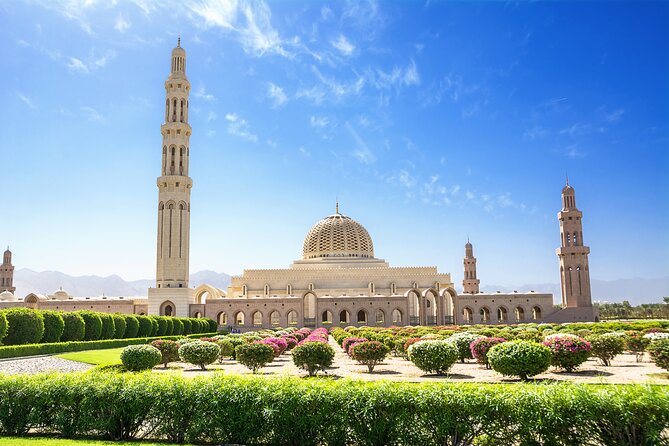 Discover Muscat: Group City Tour - Muttrah Souq: the best place to browse