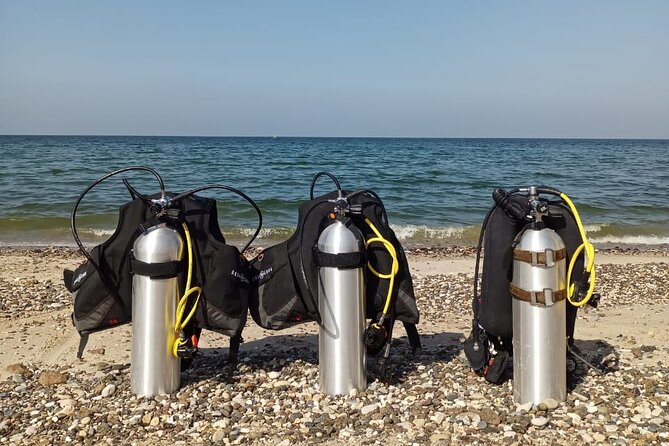 Discover Scuba Diving from a Fishing Village - Why the private format matters