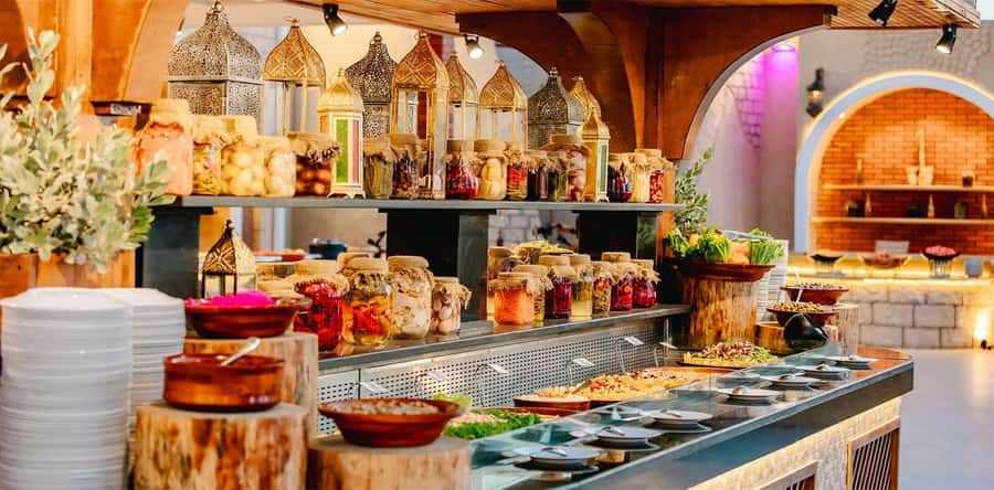 Dubai: Desert Safari with BBQ Dinner - Three shows after dark