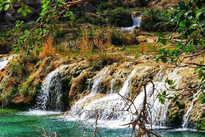 East of Salalah, Mountain Safari, Camels, Waterfall, White beach - Jabal Samhan delivers the big Dhofar view