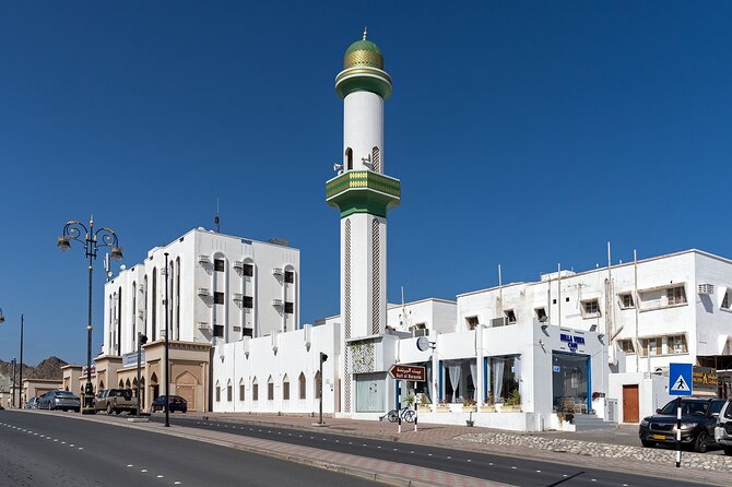 Enjoy a traditional Omani local style tour around Muscat - Royal Opera House: elegant from the outside