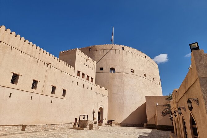 Enjoy the beauty of Fanja, Samail، Izki & Nizwa on a special trip - Why this route works for a Muscat day trip