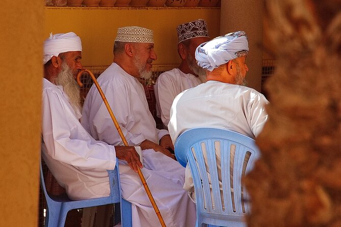 Enjoy the beauty of Fanja, Samail، Izki & Nizwa on a special trip - A private vehicle changes the feel of the day