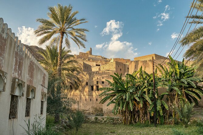 Enjoy the beauty of Fanja, Samail، Izki & Nizwa on a special trip - Fanja, where mountains meet old village life