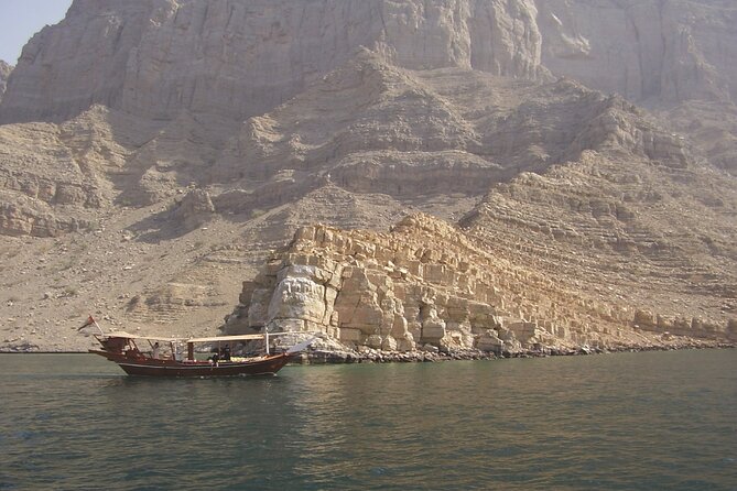 Evening Sunset Dhow Cruise Tour - Muscat - How the crew and transport affect the value