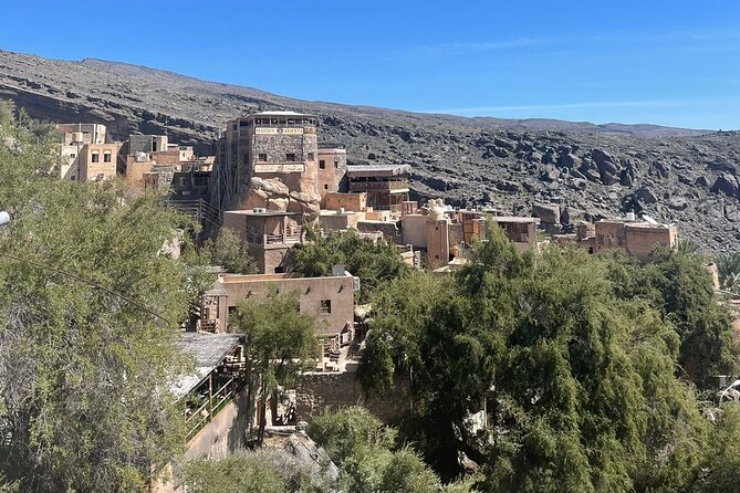 Exploring Oman - Nizwa Souq, Misfah Al Arbyeen - Misfat Al Abriyyin: Mountain lanes and high views