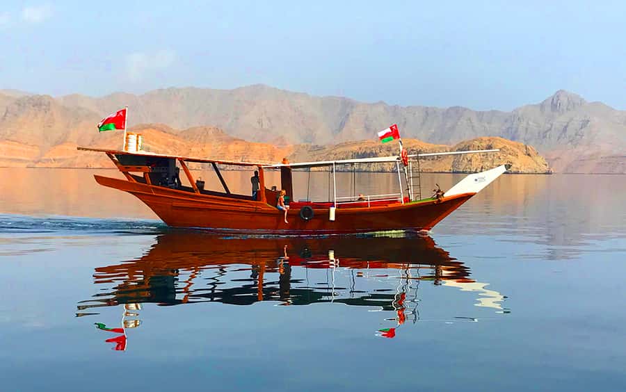 From Dubai: Musandam Khasab Tour with Boat Trip and Safari - From Dubai to the Oman border before breakfast