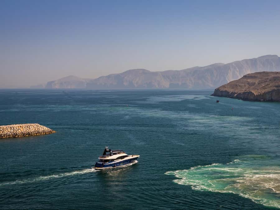From Khasab: Diving Experience in Khasab - What the Six-Hour Schedule Feels Like