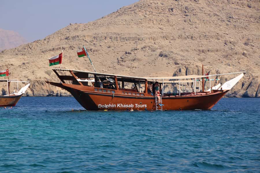 From Khasab: Fjords of Musandam Dhow Cruise & Buffet Lunch - Setting out through Khor Shem