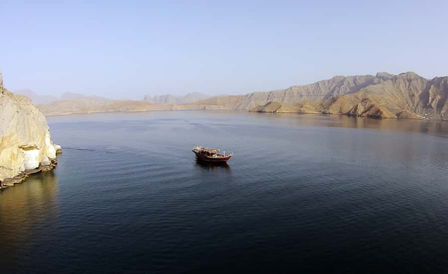 From Khasab: Fjords of Musandam Dhow Cruise & Buffet Lunch - What $48 really buys you