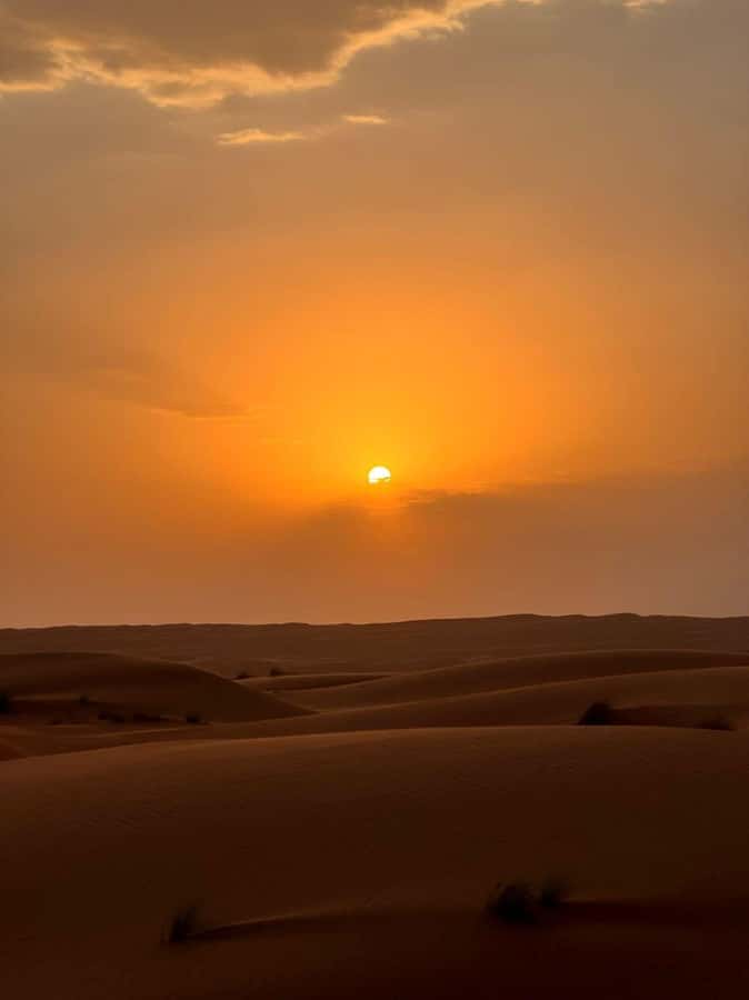 From Muscat: 2-Days, 1 Night in Wahiba Sands - Bimmah Sinkhole before returning to Muscat