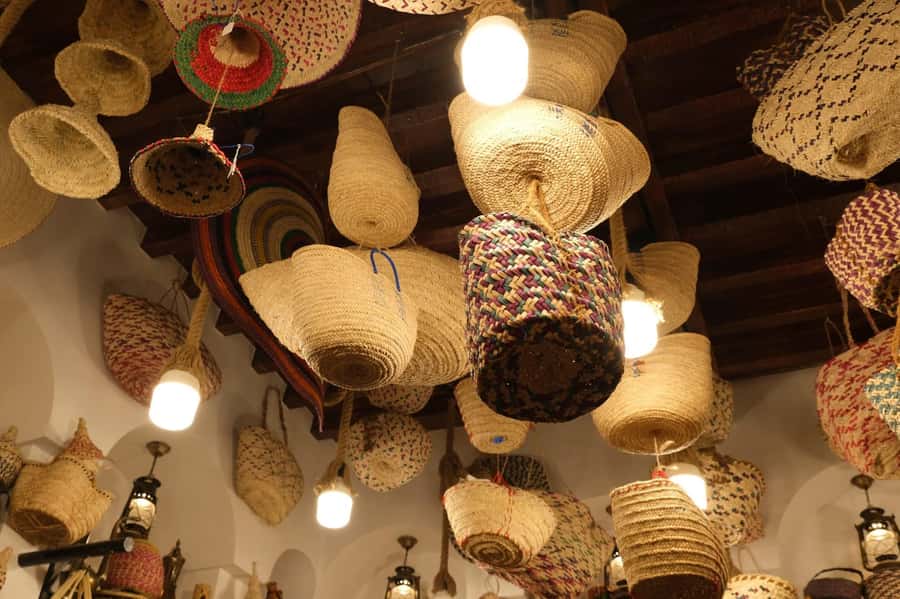 From Muscat: 3-Days Nizwa, Desert, Turtle, Wadi Shab - Fins Beach and Bimmah Sinkhole