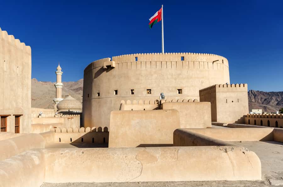 From Muscat: Nizwa and Oman's Historical Gems Tour - Choosing the right Nizwa route