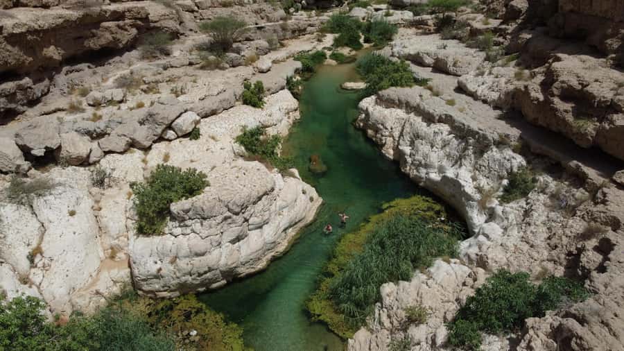From Muscat: Wadi Shab & Bimmah Sinkhole Full-Day Tour - Bimmah Sinkhole: a shorter final stop