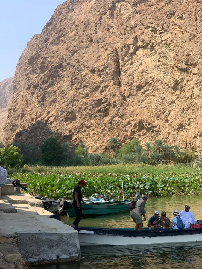 From Muscat: Wadi Shab & Sinkhole Private Tour & Free Lunch - Timing matters more than you might expect