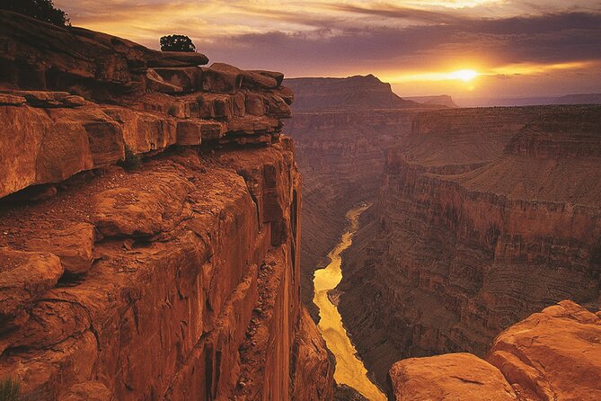 Full-Day Grand Canyon and Nizwa Tour by 4x4 - Who will enjoy this day most?