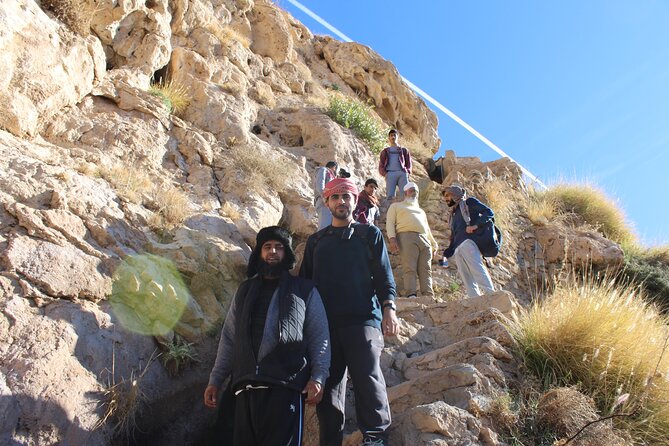 Full-Day Guided Tour to Jebel Akhdar - Rose farms and mountain agriculture by season