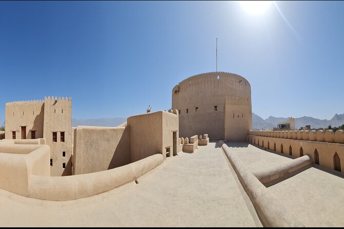 Full-Day Nizwa Fort, Bahla Fort and Jabreen Castle Private Tour - Bahla Fort, pottery, and a UNESCO-listed town