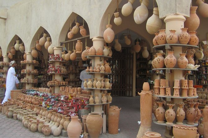 Full Day Nizwa Tour - Nizwa Souq: Silver, Khanjars, and Useful Shopping Time