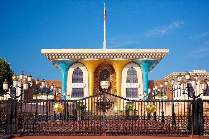 Full Day Private Guided Tour of Oman History in Muscat - What private transportation changes
