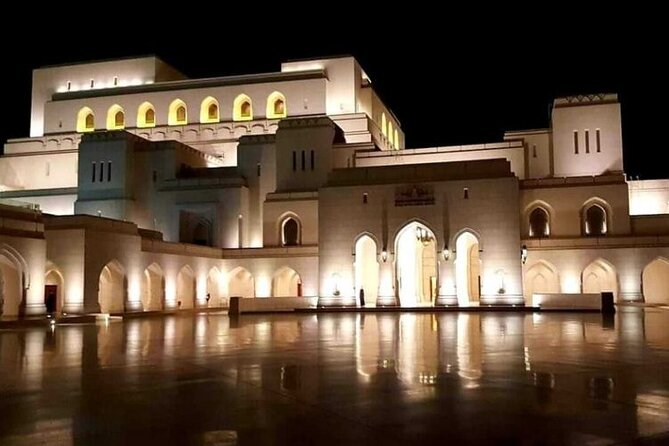 Full Day Private Muscat City Tour - A Ten-Minute Pause at Qurum Beach