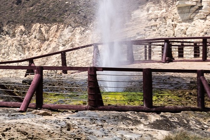 Full-Day Private Salalah West Tour with Lunch - The road to Fazayah and the high Jebel Qamar views