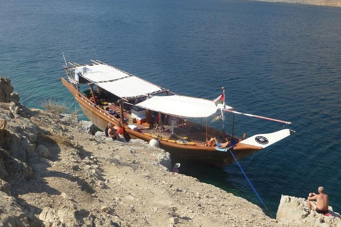 Half Day Dolphin Watching Musandam Dhow Cruise - Comfort, Seating, and the Feel of the Trip
