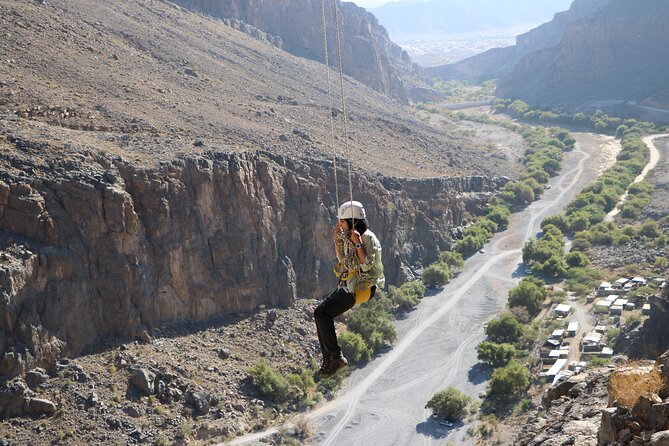 Half-Day Private Experience in Tanuf Arch - Who will enjoy Tanuf Arch most?