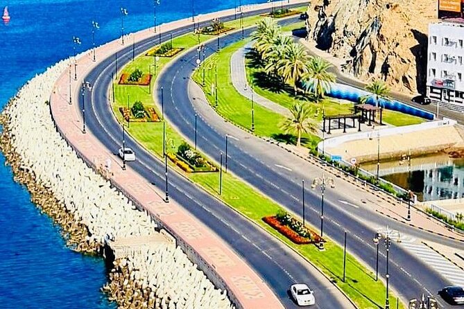 Half-Day Private Guided Muscat City Sightseeing Tour - Qurum Beach: bread, honey, and karak tea