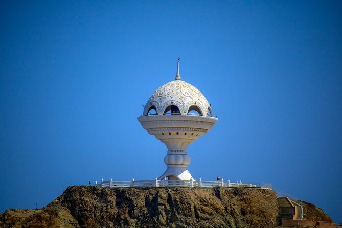 Half-Day Private Muscat City Tour 4 Hours - What the private format adds